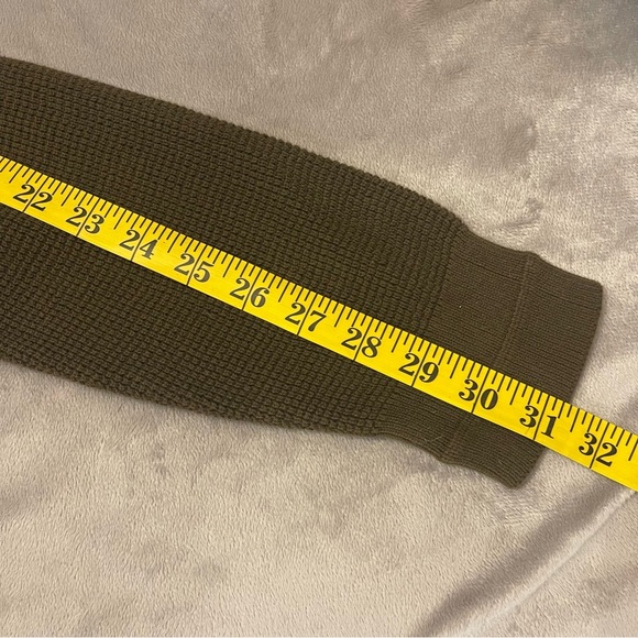 French Connection Green Crewneck Sweater - Picture 8 of 9